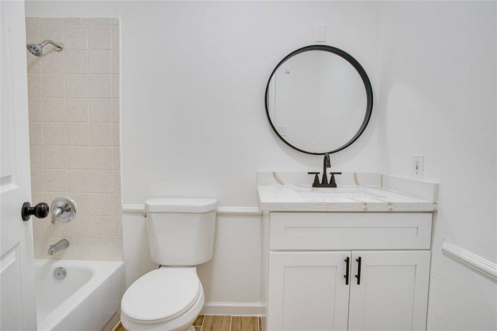 Bathroom 1 - downstairs