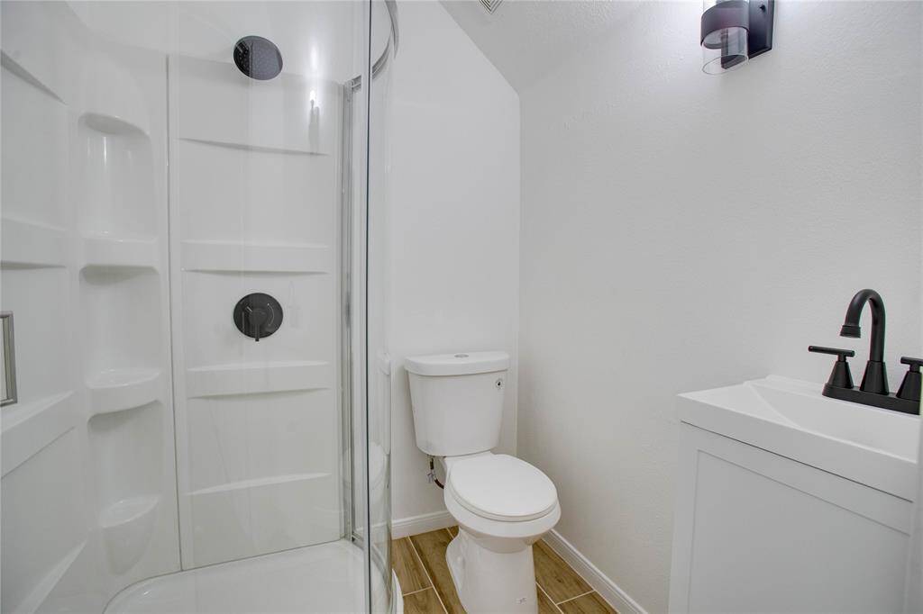 Upstairs bathroom