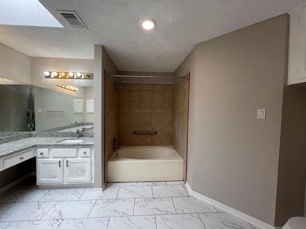 primary bath