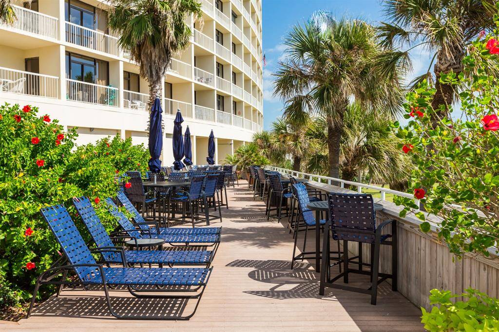 More amenities on the main deck at the Galvestonian.