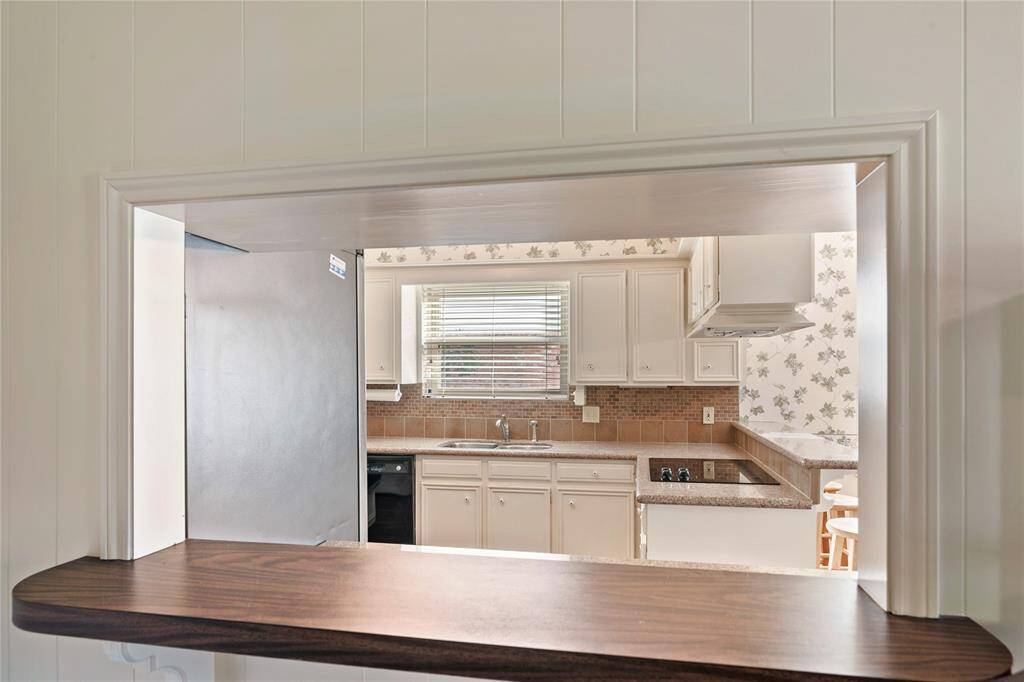 Kitchen Bar