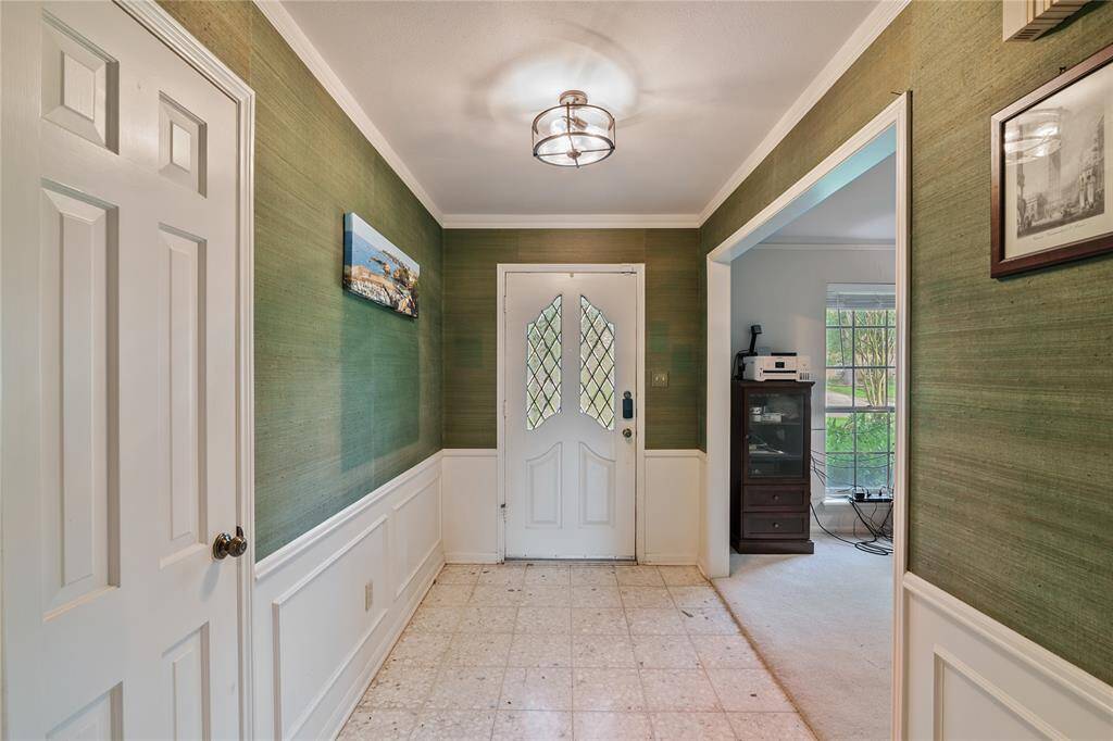 Formal entry foyer