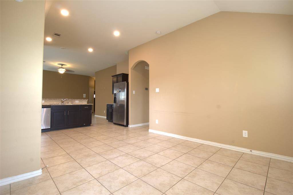 Kitchen / Dining Room Combo