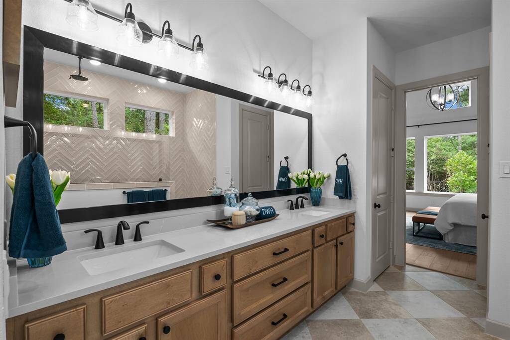 EXAMPLE PHOTO: Large vanity area with Quartz counters
