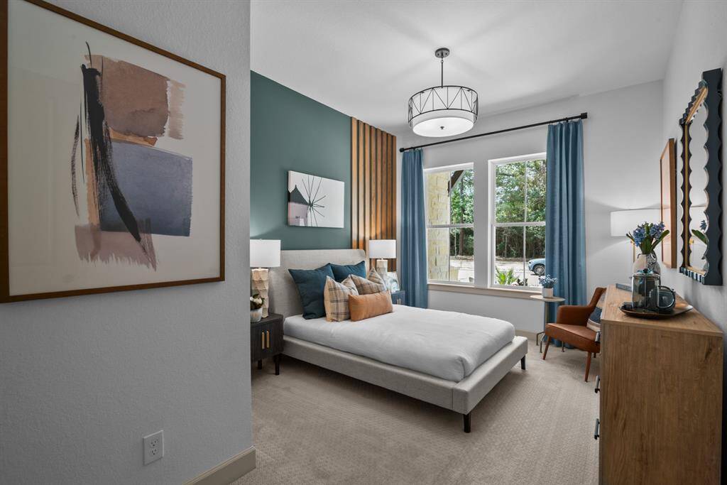 EXAMPLE PHOTO:  Ensuite bedroom 4 with high ceilings and big windows!