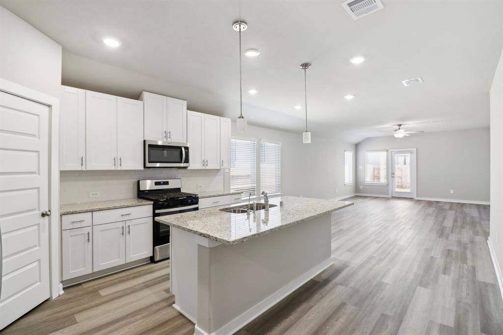 Photo is not of the actual home but is an inspirational photo of builder’s model home and may depict options, furnishings, and/or decorator features that are not included.