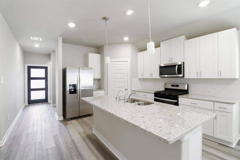 Photo is not of the actual home but is an inspirational photo of builder’s model home and may depict options, furnishings, and/or decorator features that are not included.