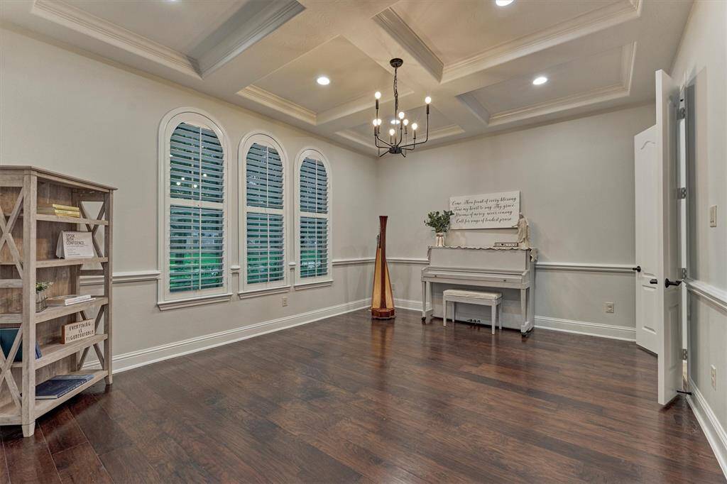Formal dining room