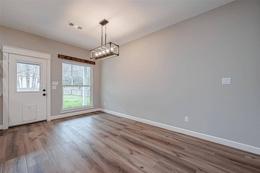 The dining area, perfect for gatherings.