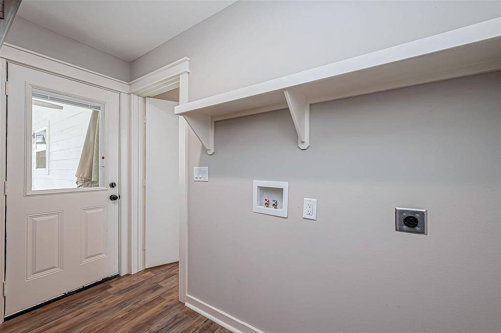 And direct access to your own laundry area and private back porch.