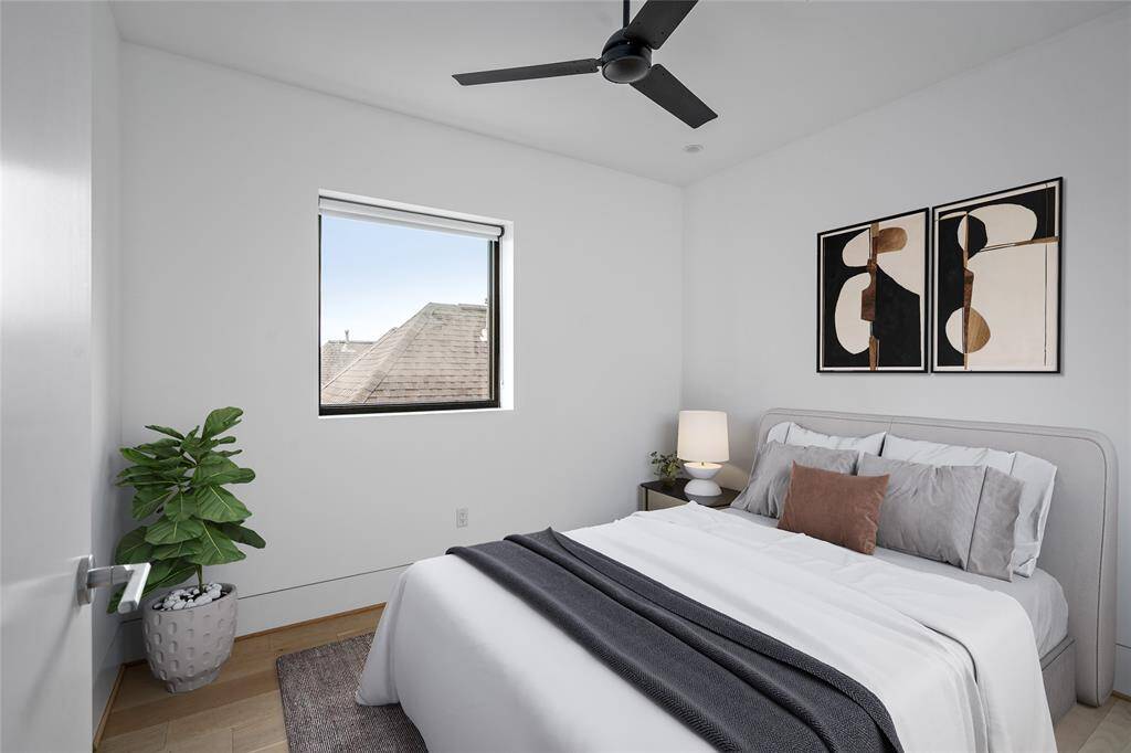 Across the hall is the secondary bedroom. *Virtual staging has been added*