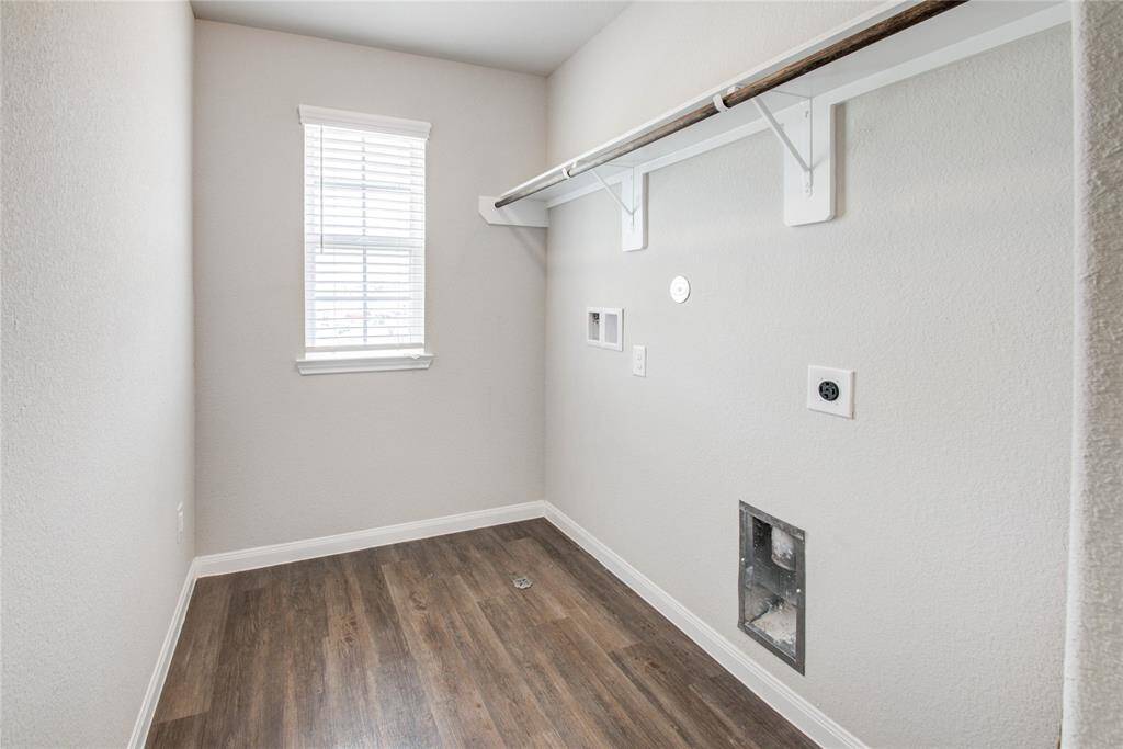 Utility  room upstairs! No more lugging clothes up and down the stairs!