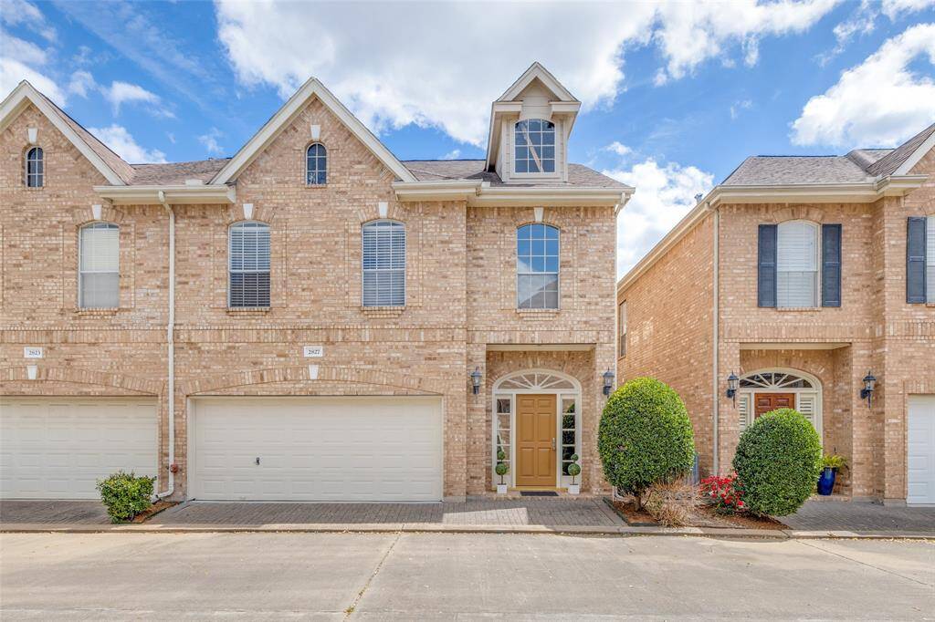 Remodeled 3 story, 3 /4 bed, 3/1 bath, 2 car attached garage, recently painted throughout including all cabinets, new light fittings & recessed lighting throughout, new carpets.