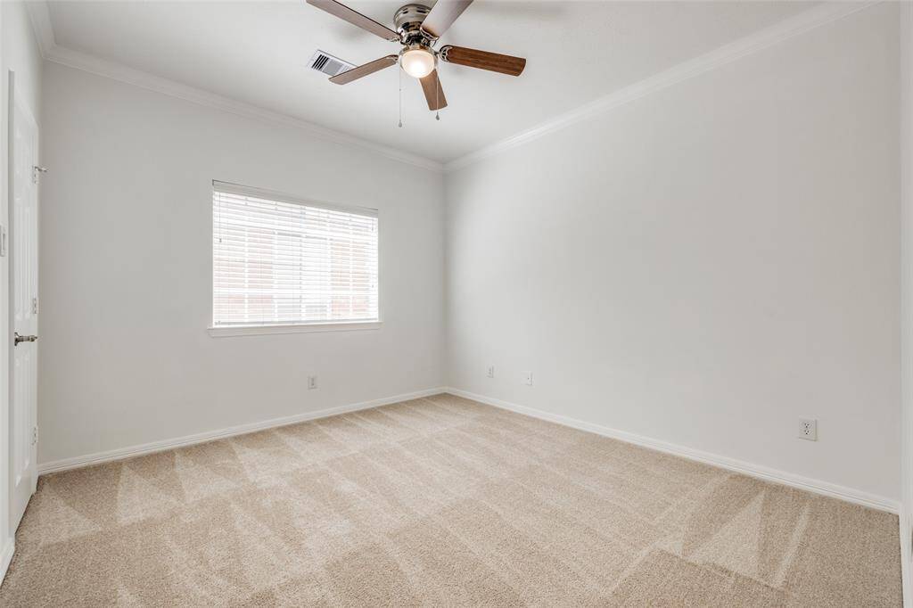 Bedroom 3 with new carpet, ceiling fan &  2 in blinds