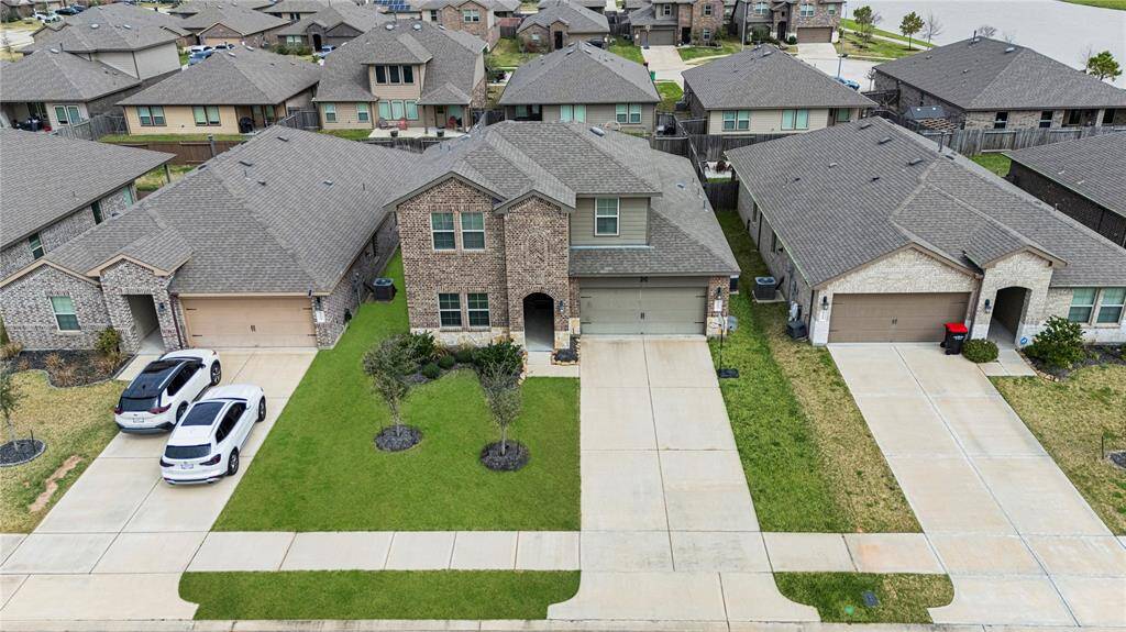 This great aerial view highlights the amazing location of this prime lot!