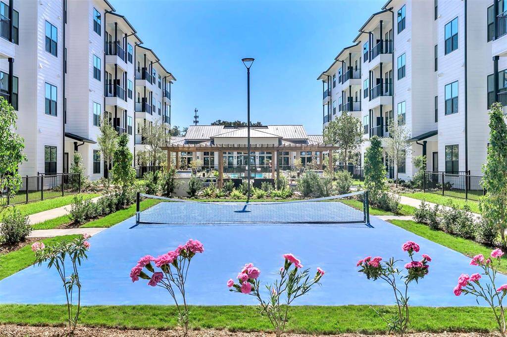 Great resident amenities!