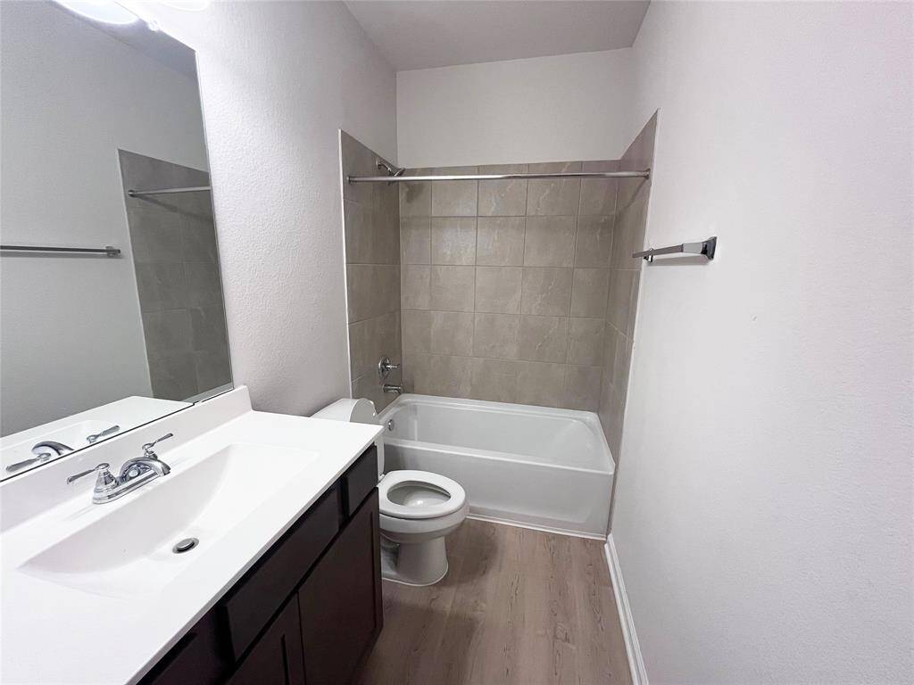 The Cardinal II- Secondary Bathroom. Home under construction. Sample floor plan photo used for illustrative purposes only. Upgrades, selections options, windows and colors may vary.