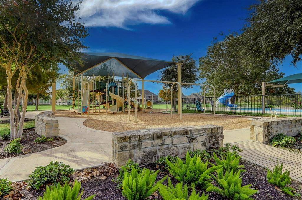 Living in Fulbrook on Fulshear Creek means you are part of a vibrant community that offers a wealth of amenities, including walking trails, parks, and recreational facilities.