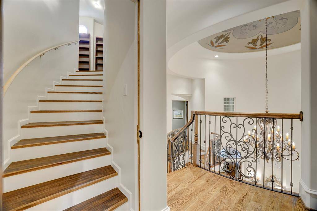 Fully finished multi-level 3rd floor attic with plenty of storage space