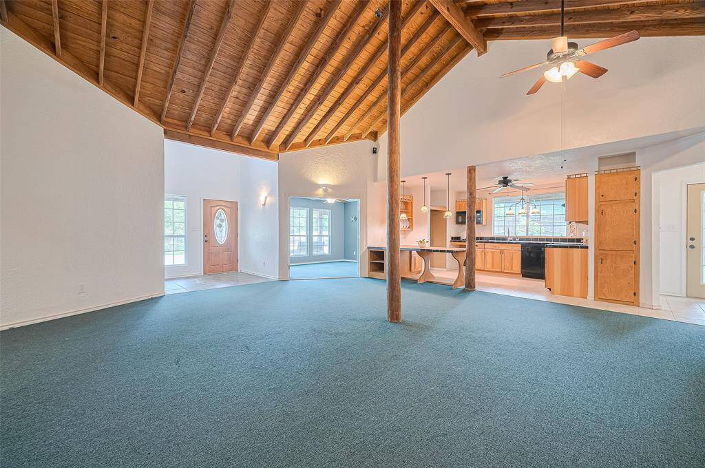 Wood features, and gentle colors, creating a warm and inviting atmosphere.