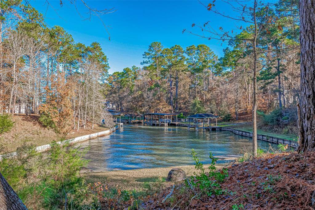 This home features an outlook onto the lake's canal.