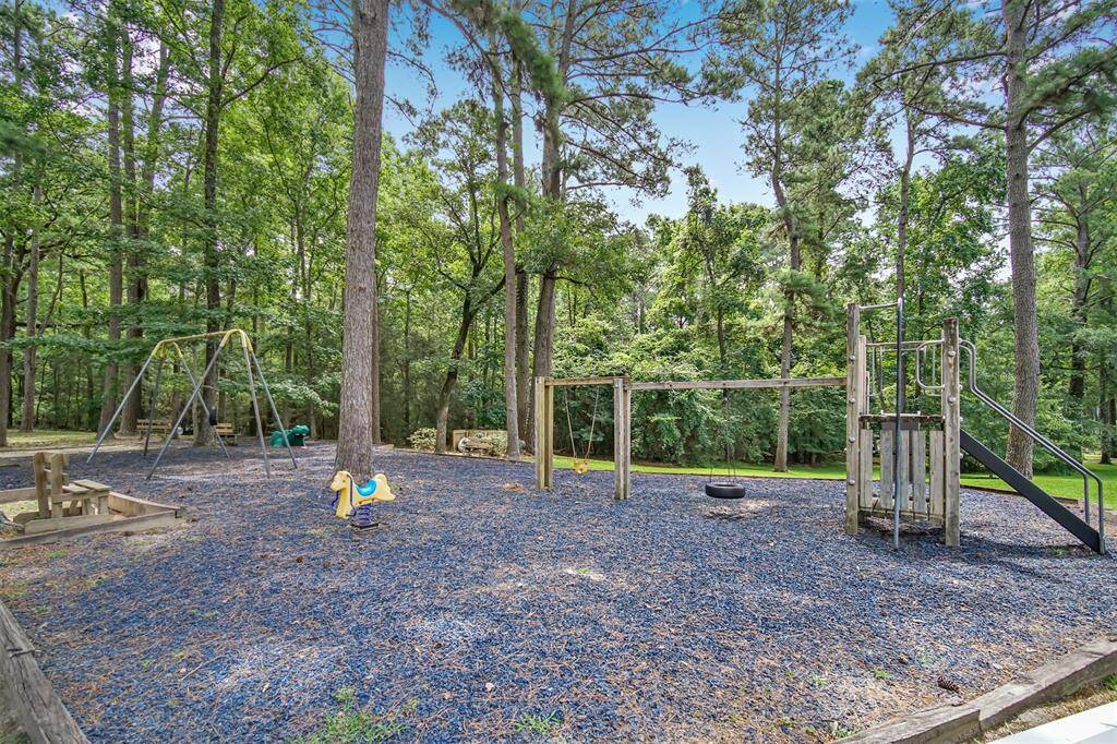 Featuring numerous parks and recreation areas.