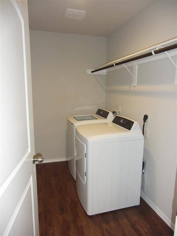 Washer & Dryer included