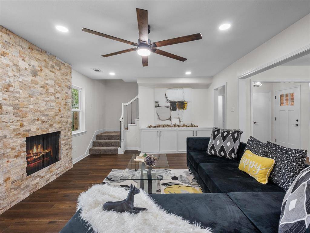 Get cozy in front of the beautiful gas fireplace!
