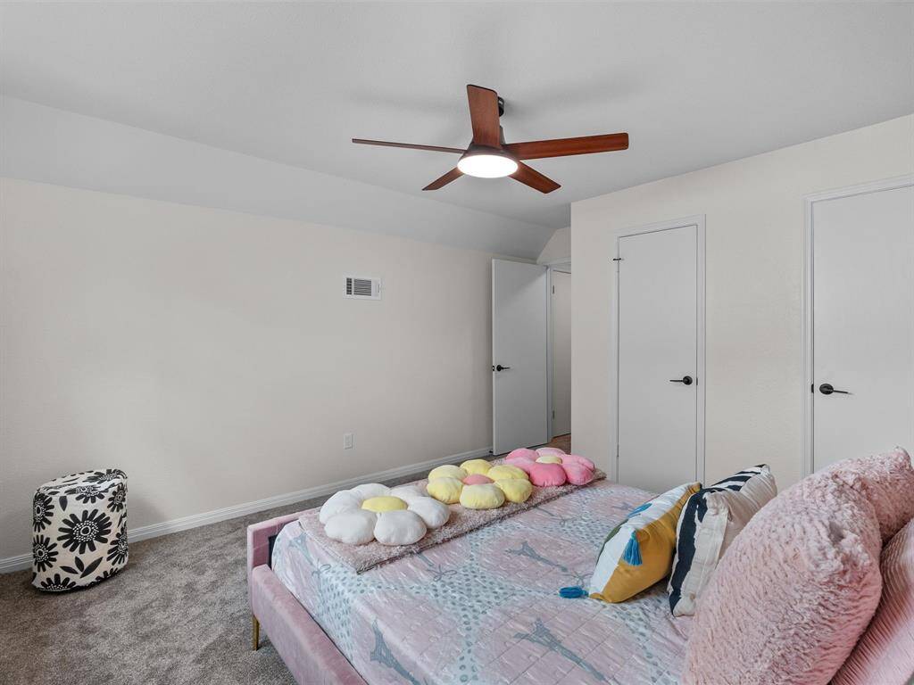 Lots of storage space in the upstairs bedrooms.