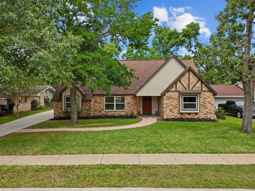 The charming exterior leads into a thoughtful & well-designed interior.