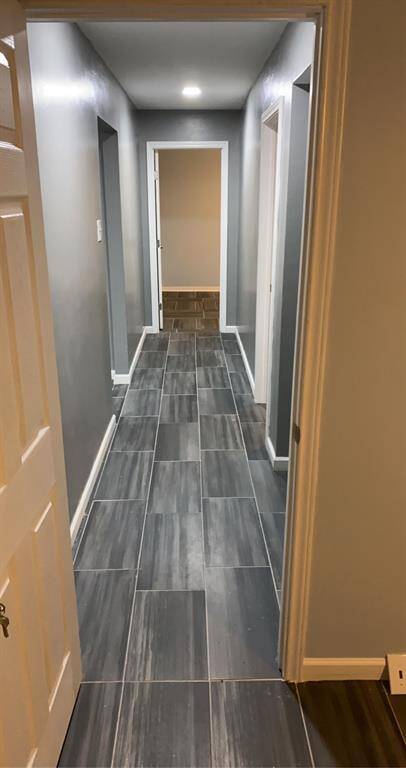 Walk way to secondary edrooms