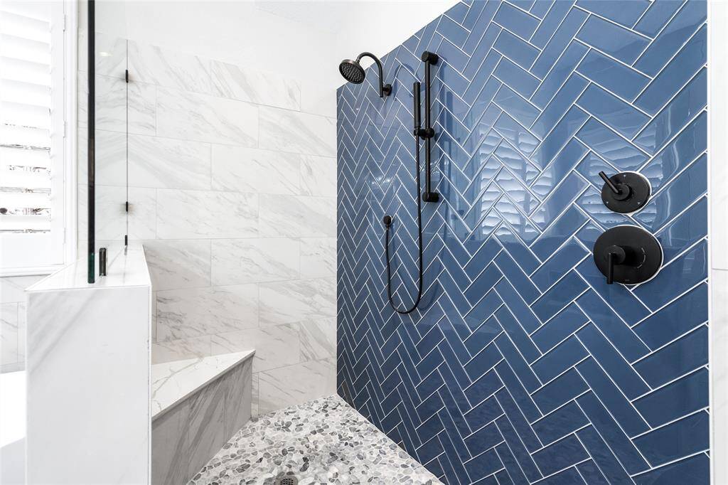 Walk in Shower