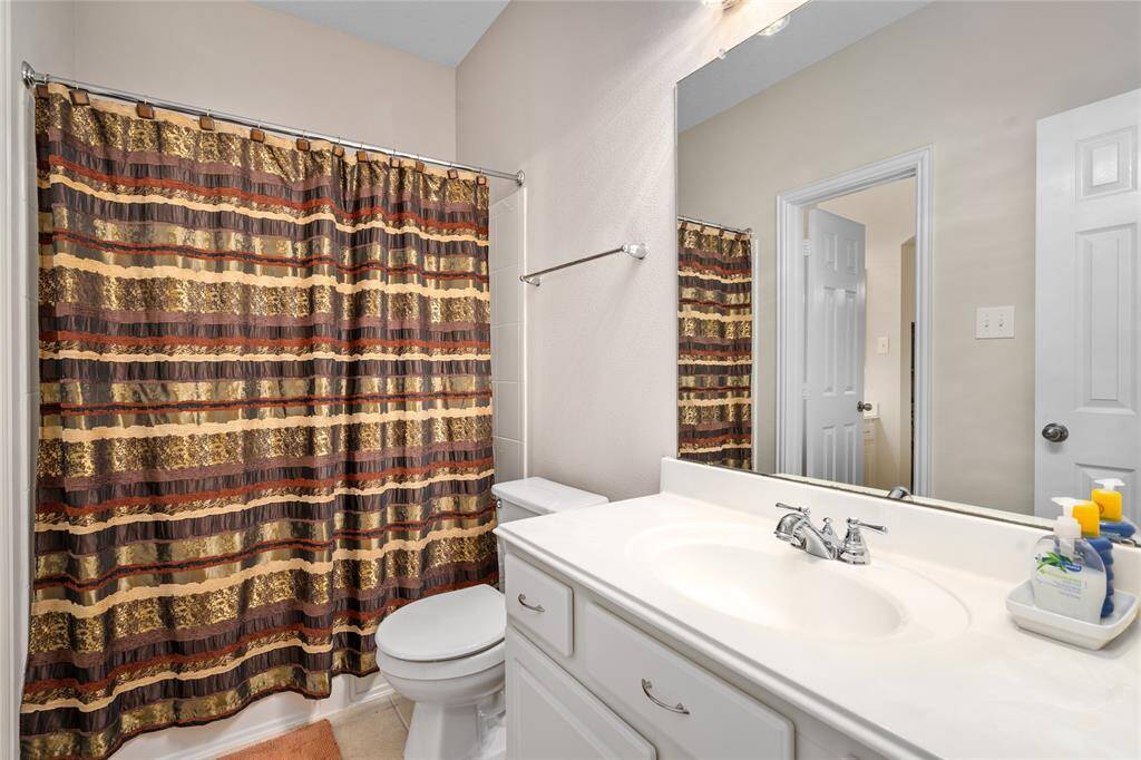 Upstairs Bathroom