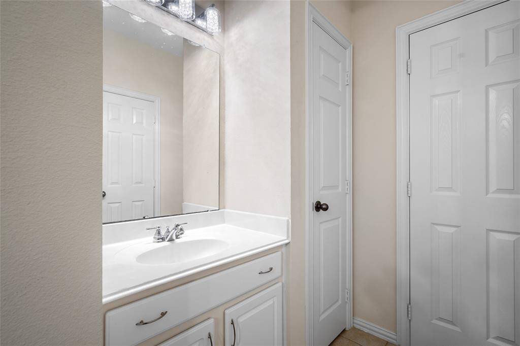 Upstairs Bathroom