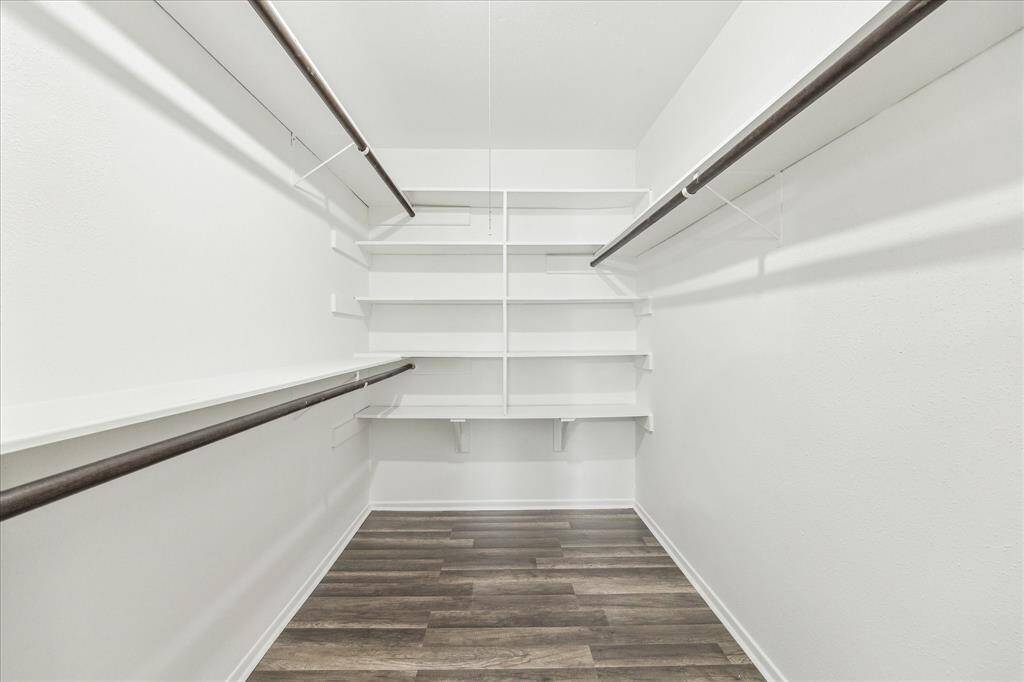 Walk-in closet