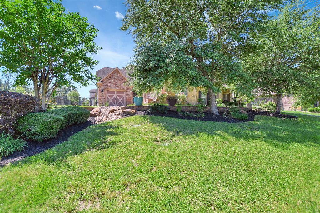 Amazing corner lot