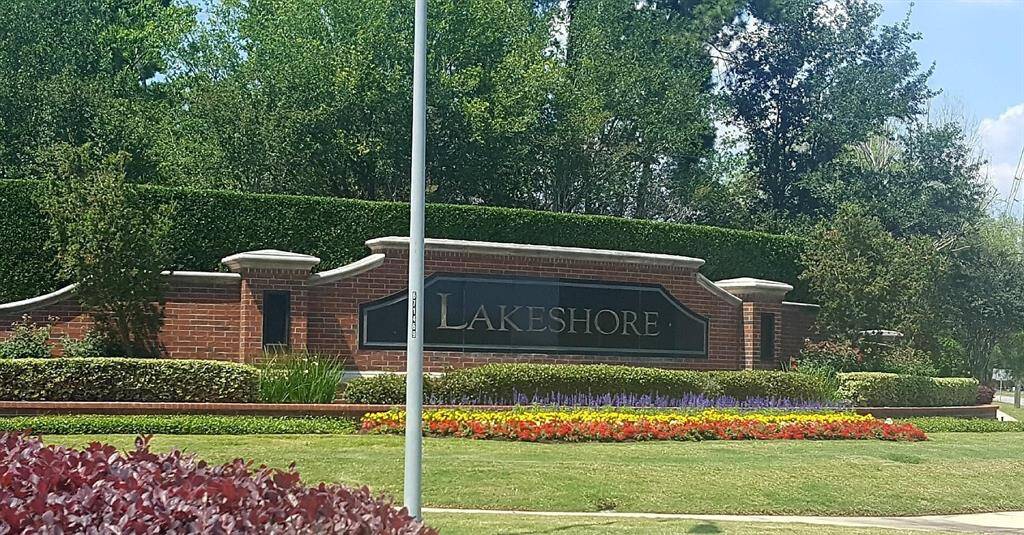 Front of neighborhood