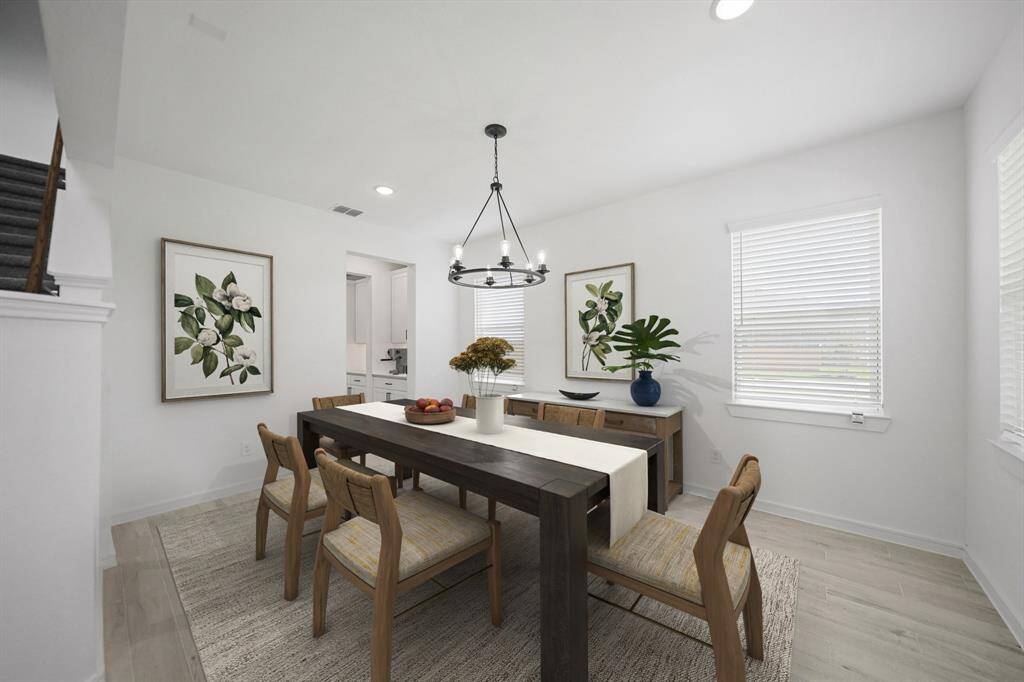 Elegant dining room