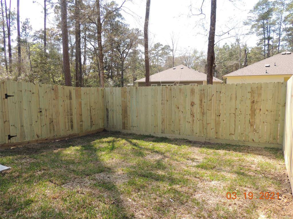 Fenced in Yard