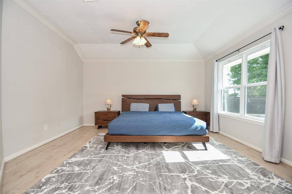 Immense wall and floor space gives you great options!