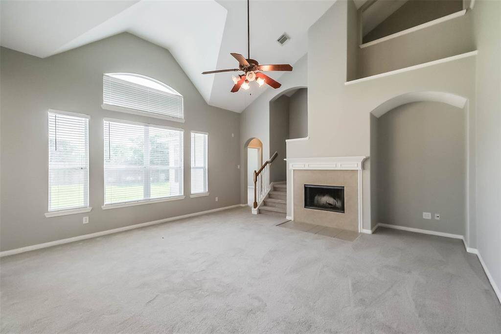 Abundant natural light!