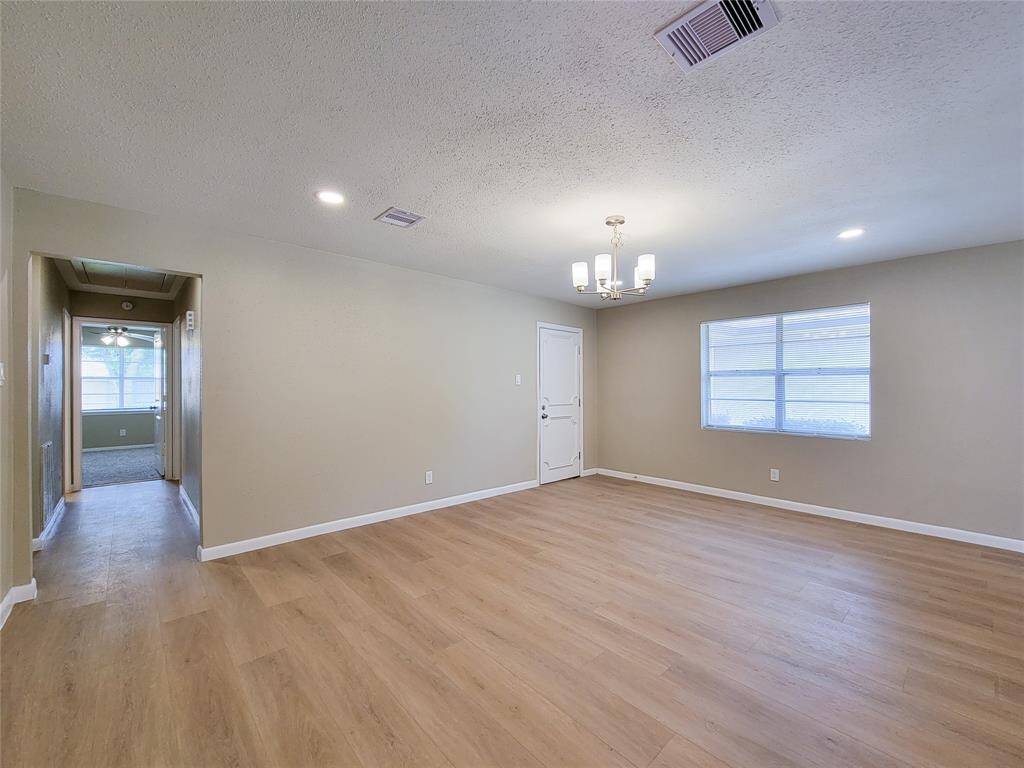 spacious dining room