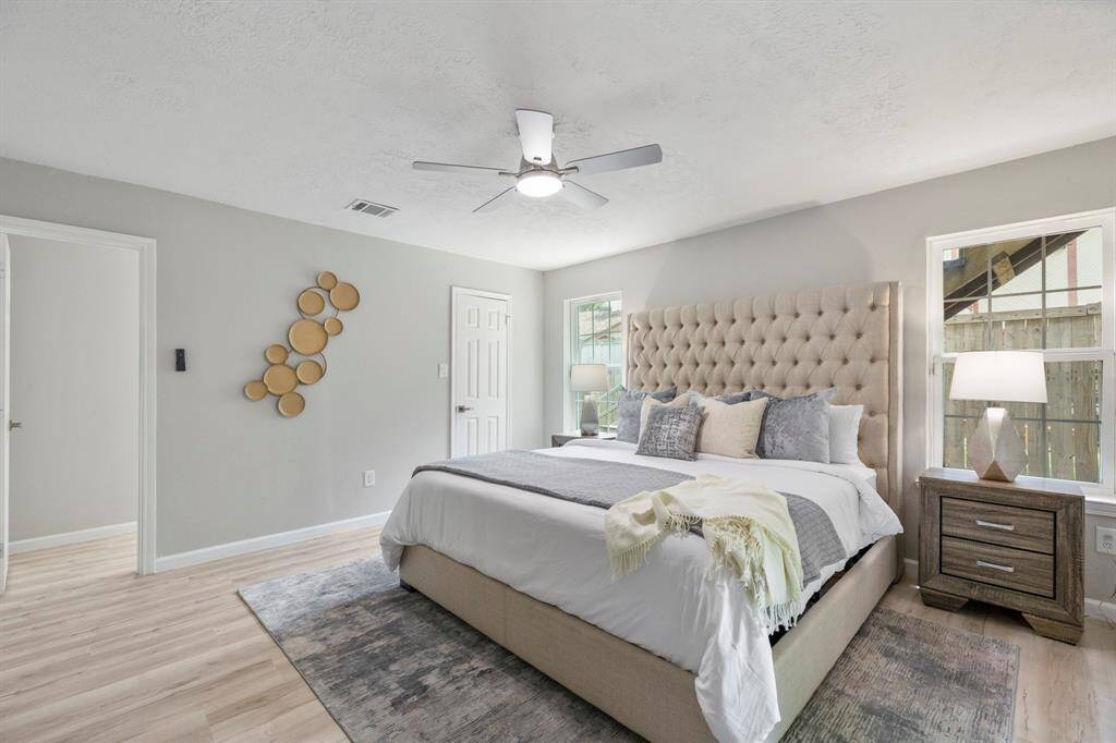 Oversized primary bedroom...