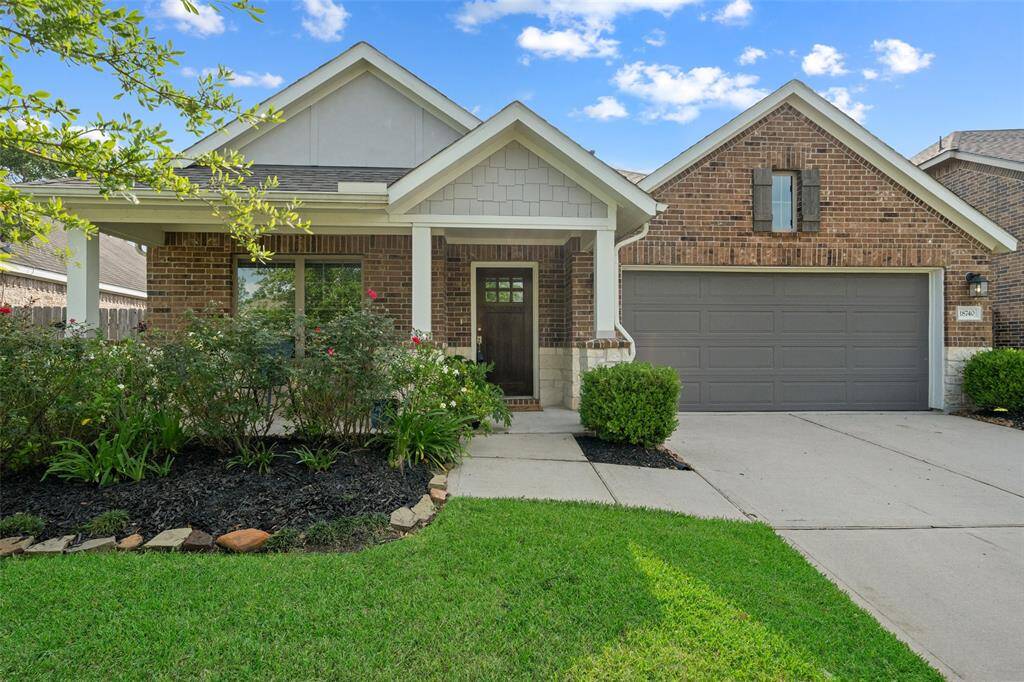 Welcome to 18740 Laurel Hills Dr!