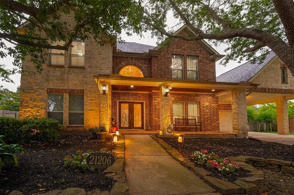 Welcome to 21206 Andrea Park Dr!
