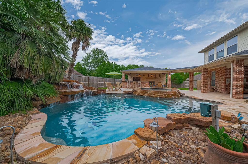 Another view of the backyard.