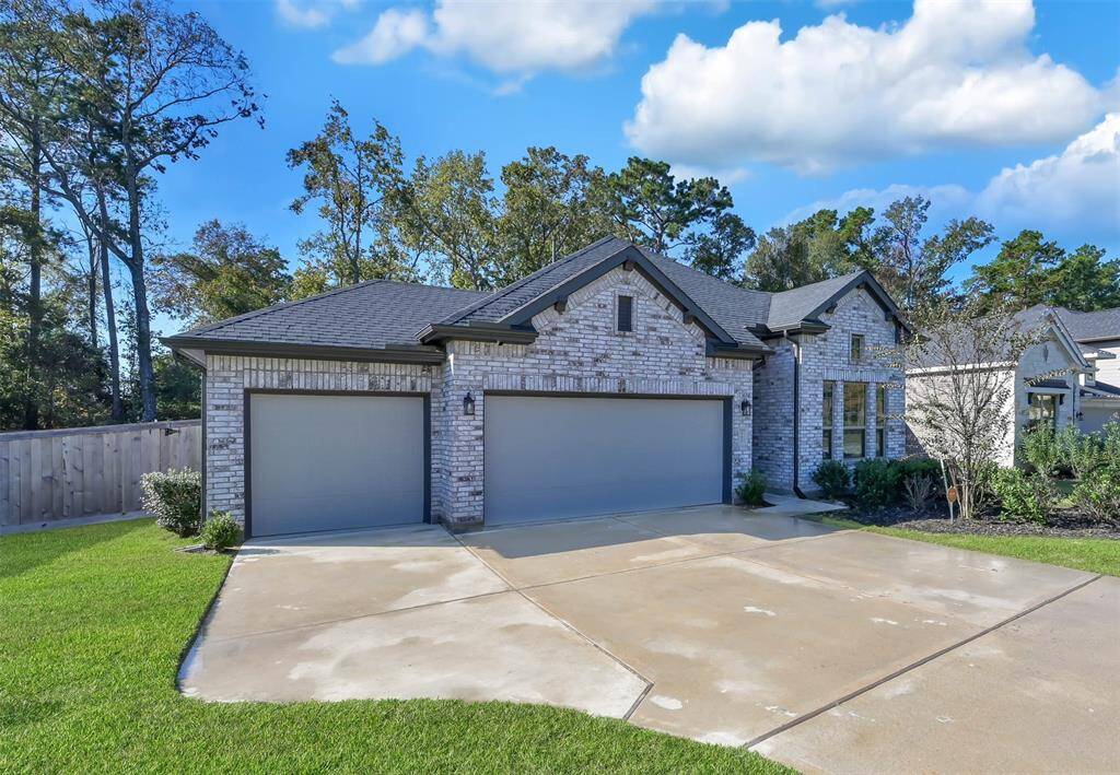 You are going to love this community. Tour and bring us an offer.