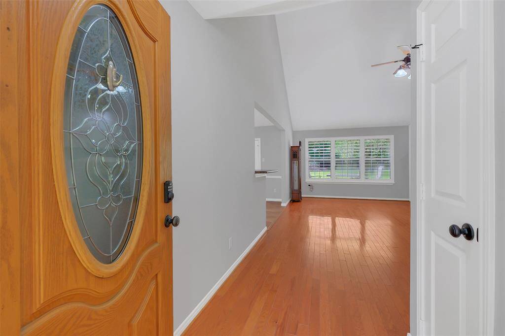 Entry way with hardwood floors