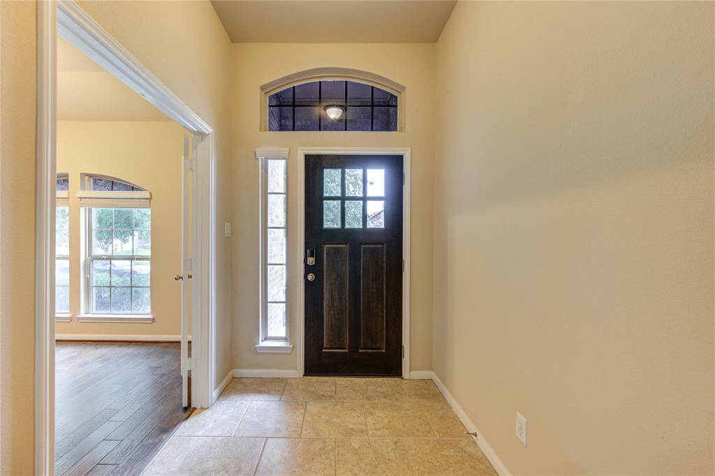 Entry Foyer exiting