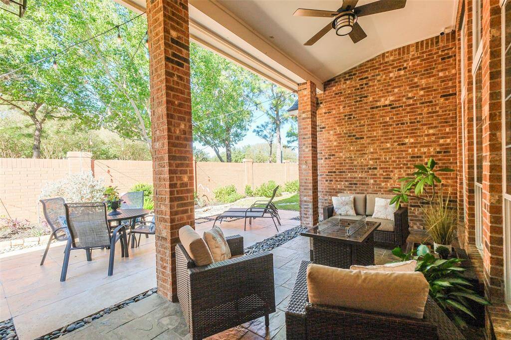 Enjoy the great outdoors with the ceiling fan to keep you cool.